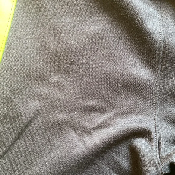 Old Navy Active Go-Dry boys track pants - Picture 9 of 12